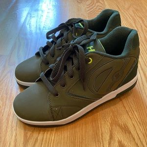NWOT Heelys Sneakers